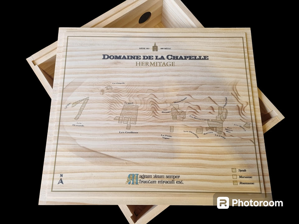 La Chapelle - 3 Bottle French Wine Box with Lid