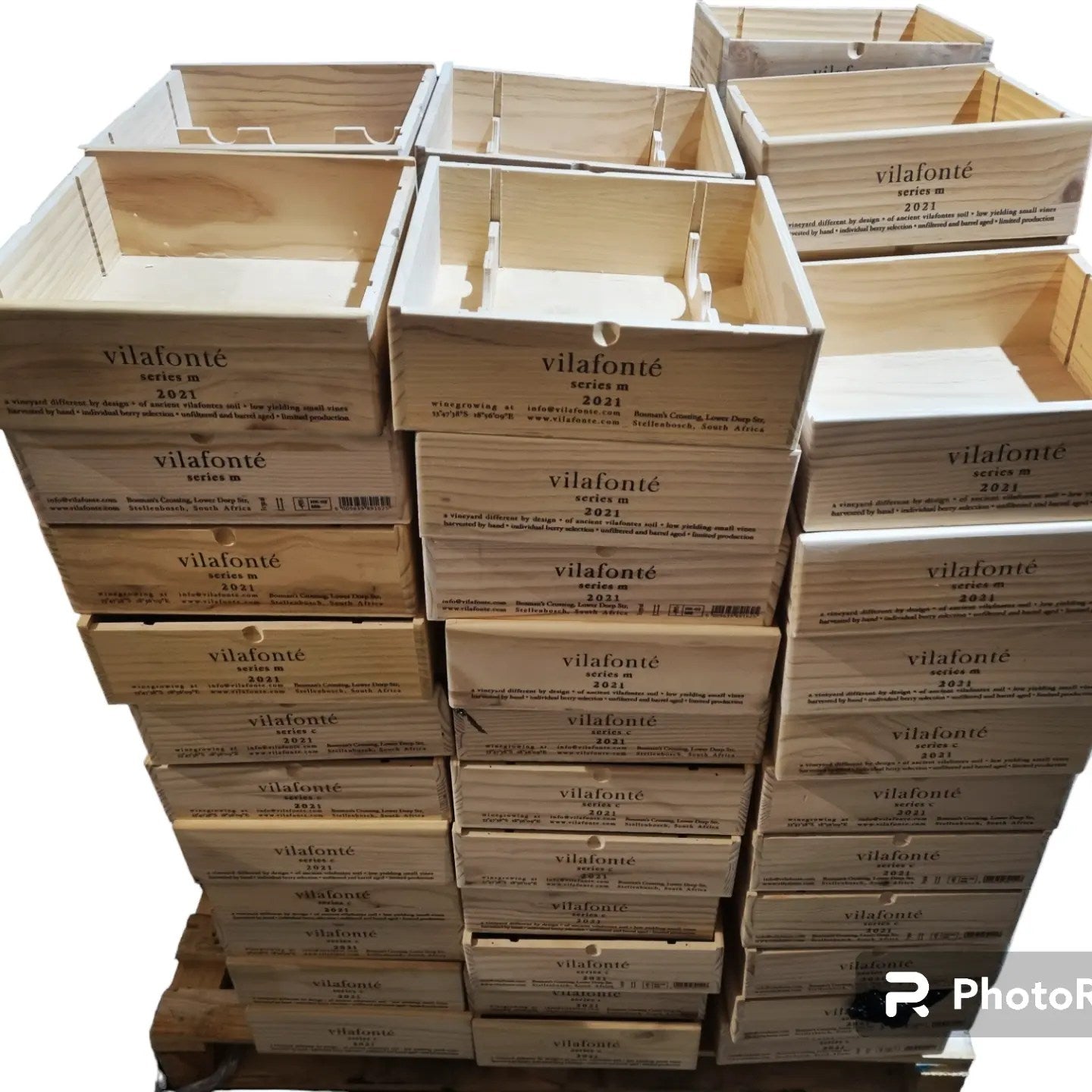 Vilefonte 3 Bottle South African Wine Box